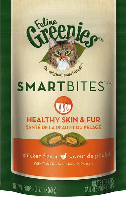 Greenies Smartbites Skin and Fur Chicken Cat Treats